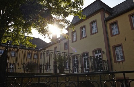 Eingang neues Gästehaus