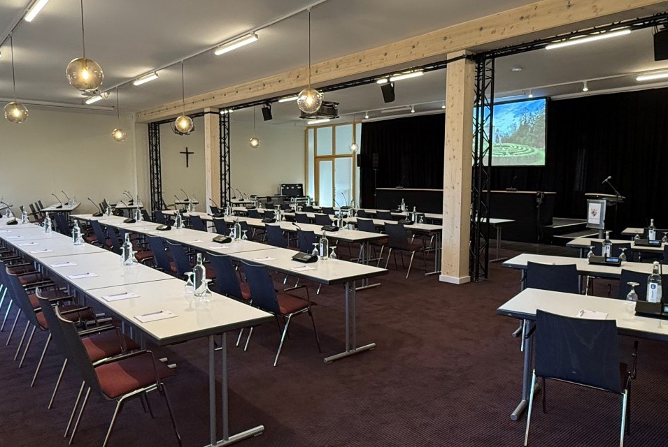 Hermann Josef Saal neu